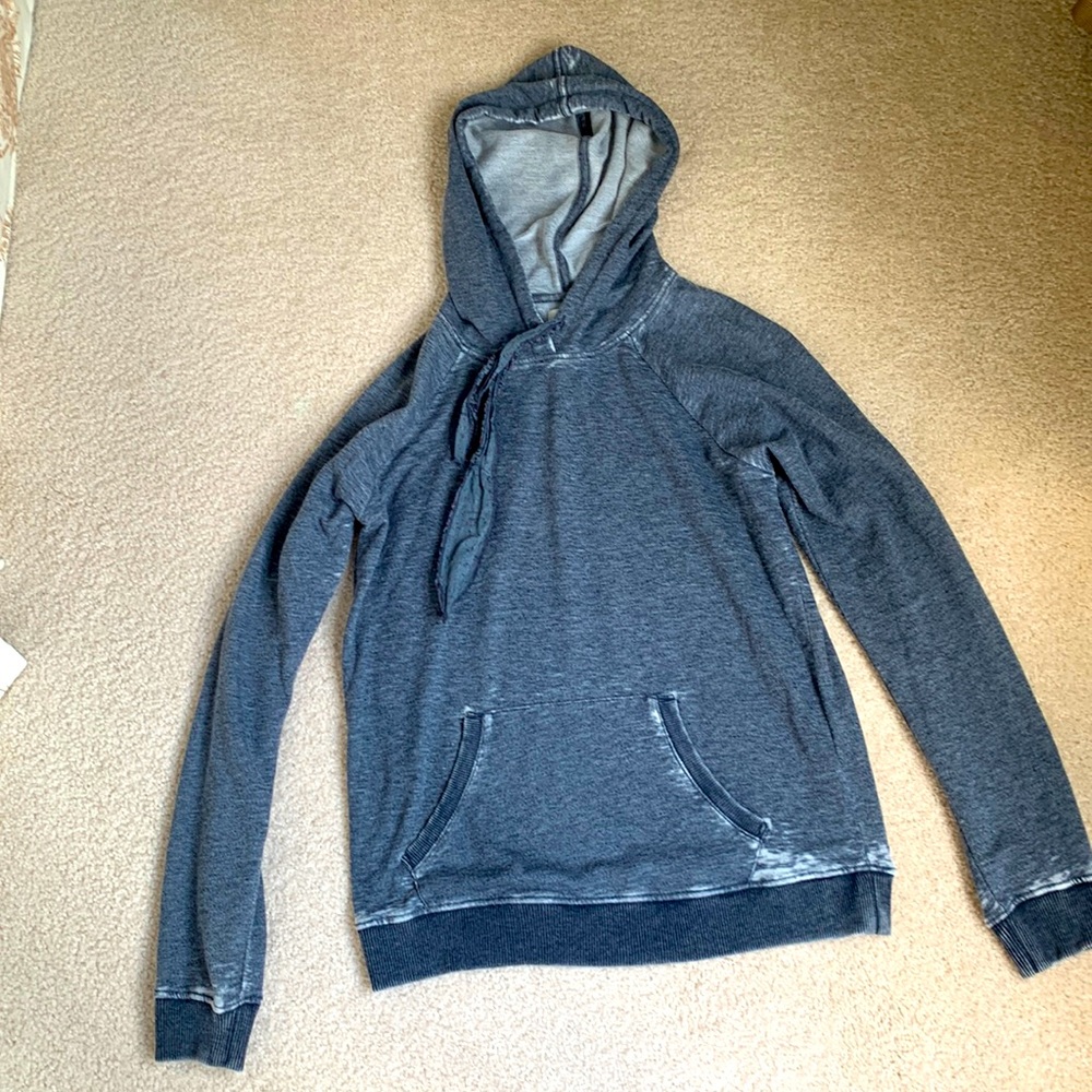 Blue pullover